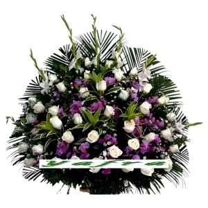 Abanico de rosas y orquídeas