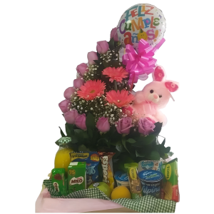 Peluche, rosas y productos de desayuno