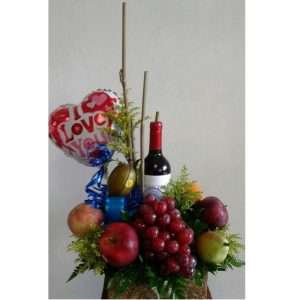 Frutero con vino y globo