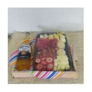 Cerveza y mini tabla de quesos