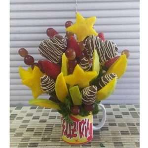 Mug con arreglo comestible