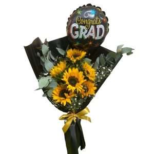 Globo y girasoles en bouquet