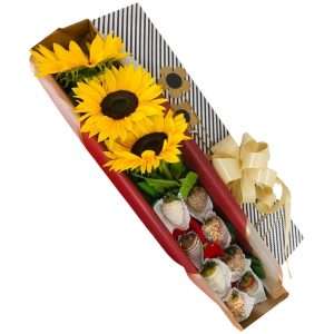 Caja de girasoles y fresas