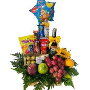 Surtido de frutas y dulces